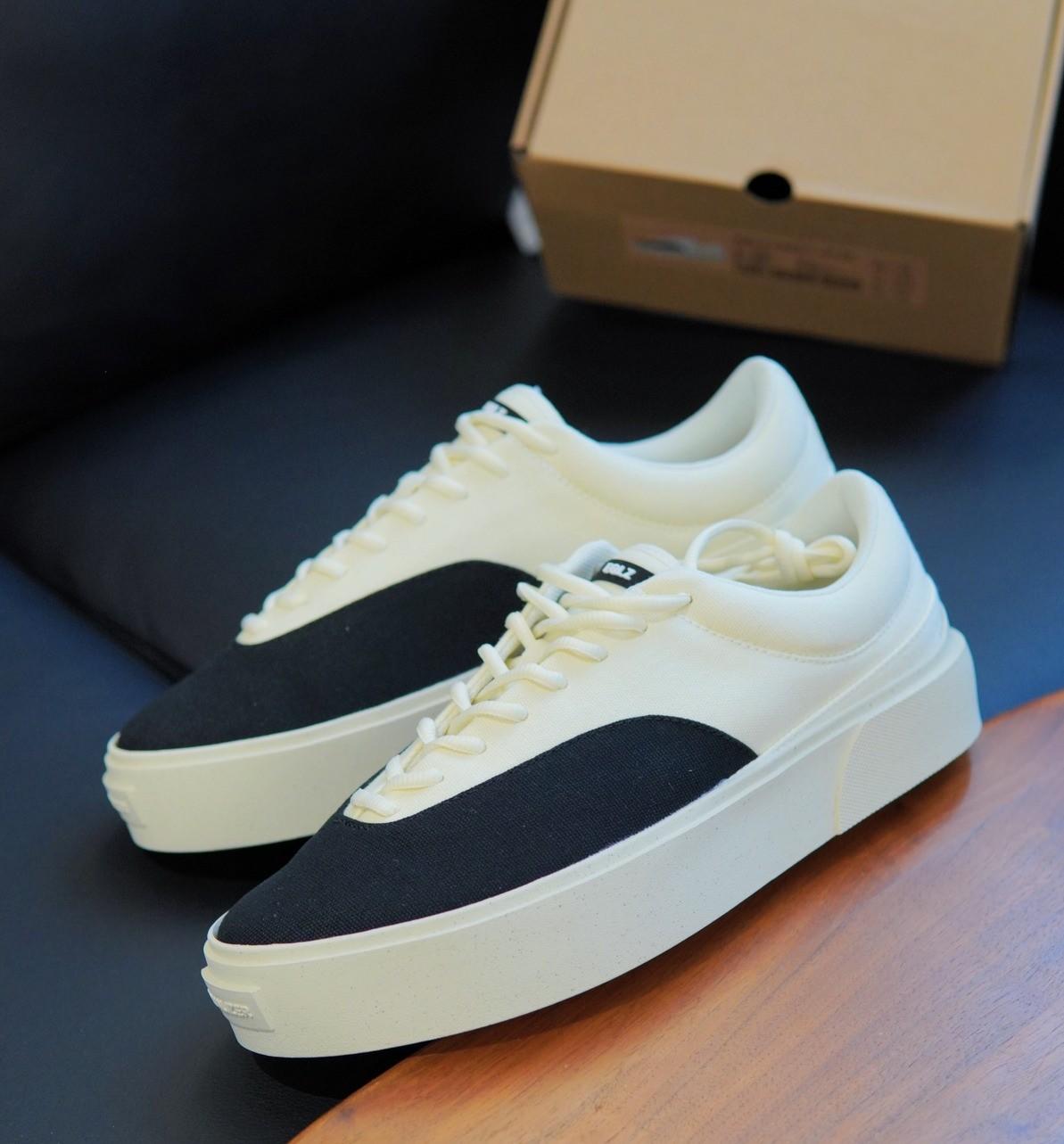 黑白拼色的"松弛感"板鞋,我爱穿!